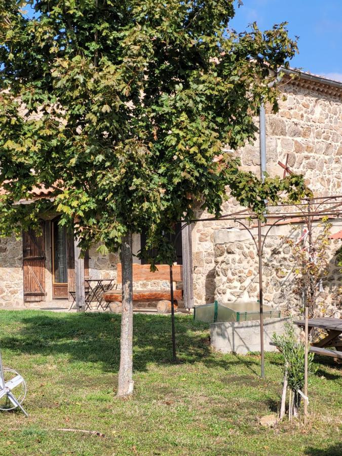 Bed and Breakfast Ferme De La Combe Saint-Jeure-d'Ay Exteriér fotografie